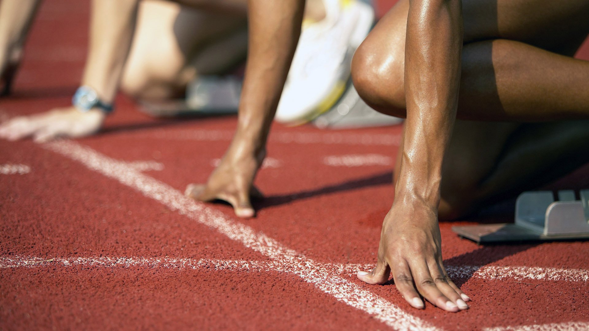 智利完胜乌拉圭,德布劳内点燃赛场的背后,南美足球的战术革命