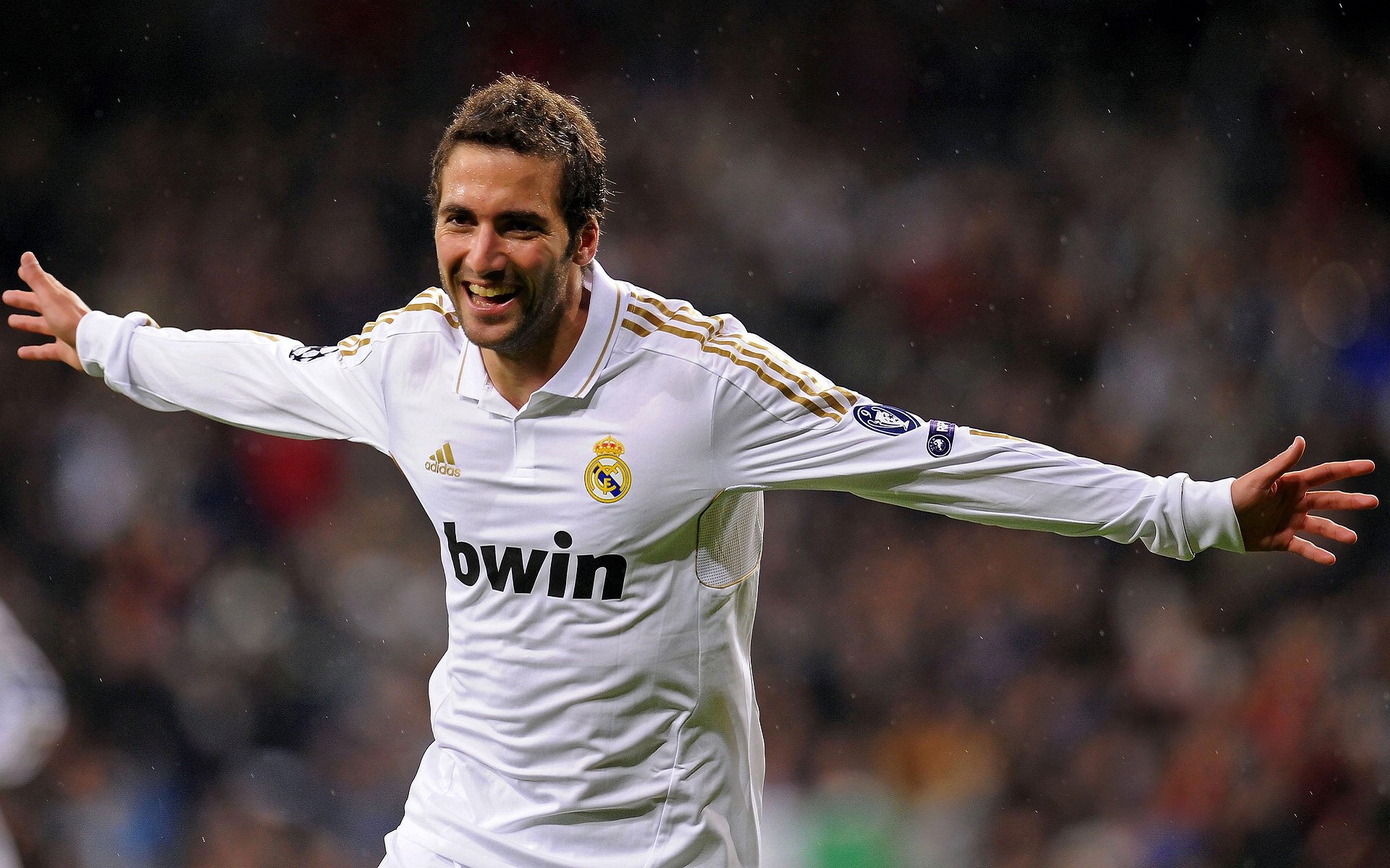 马赛奇迹夜,阿圭罗一剑封喉,终结皇马不败神话