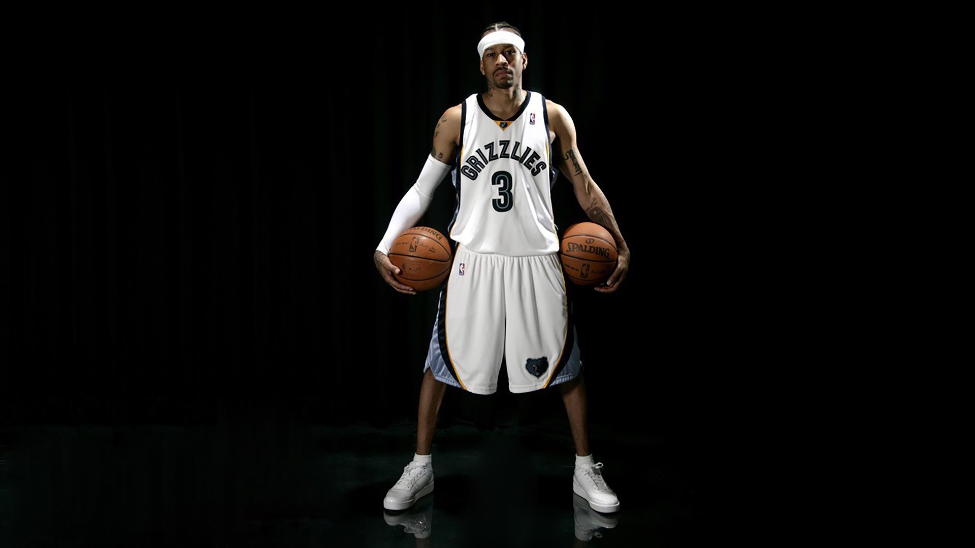 从红土到硬地，阿尔卡拉斯ATP总决赛惊天翻盘，法网阴影下的涅槃重生