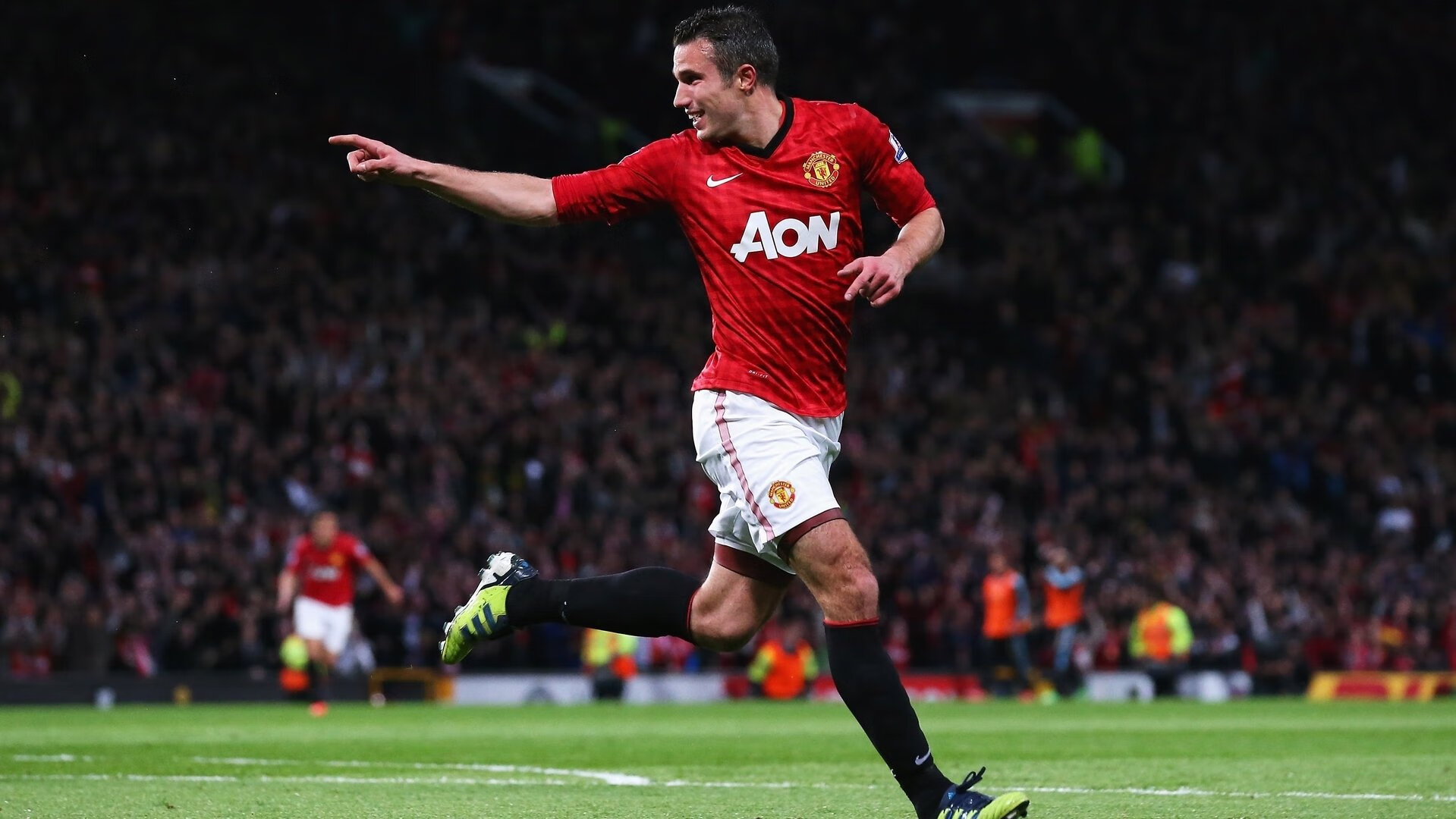 命运的交错，德里赫特在黄色潜水艇的救赎，与皇马的坠落之夜